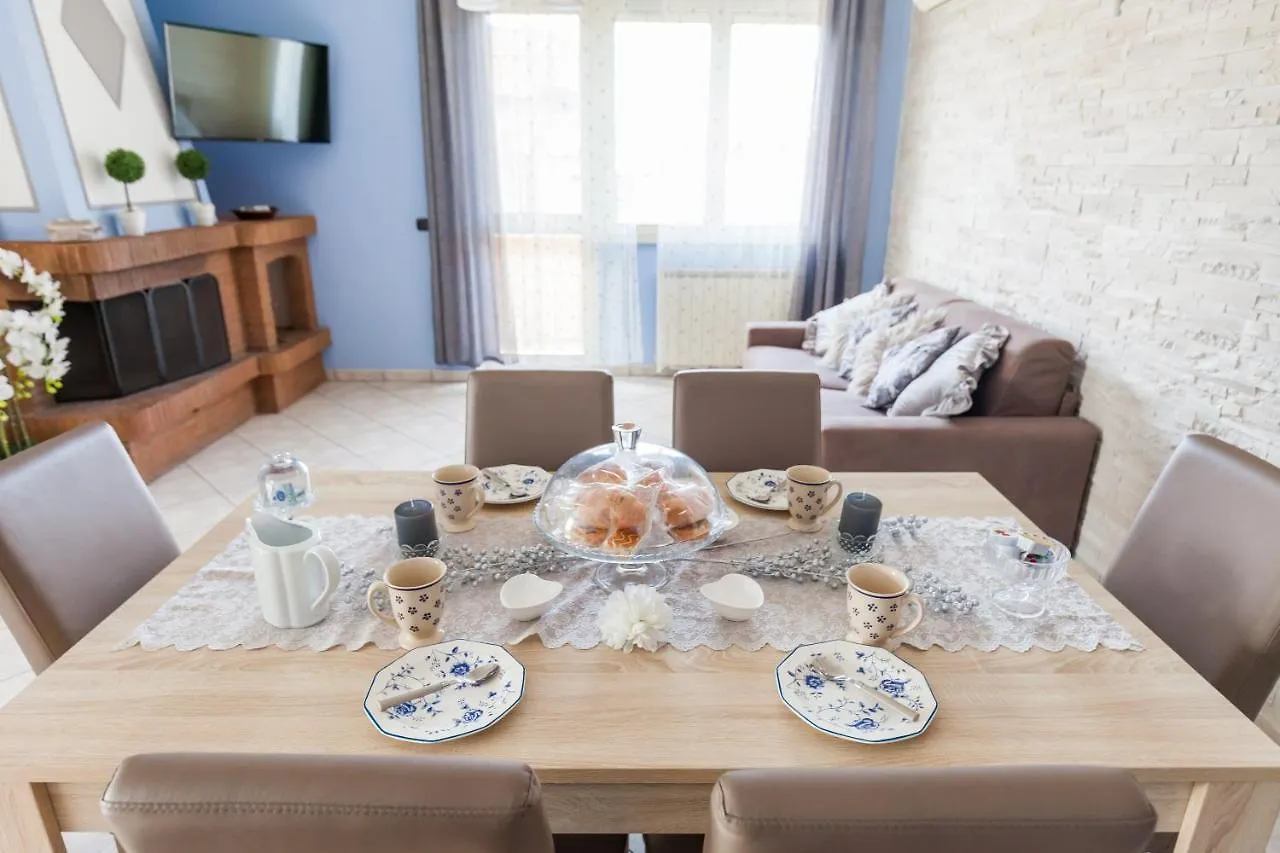 Casa Vacanze Giramondo Daire Fiumicino İtalya