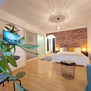sweet-dreams-suites-cismigiu-studio.bucharesthotelsnow.com/