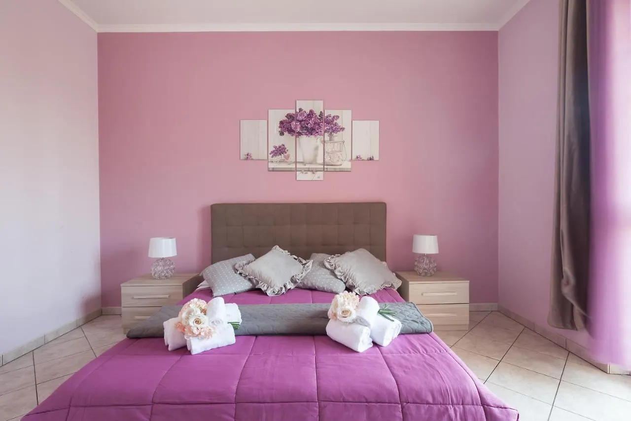 Apartment Casa Vacanze Giramondo Fiumicino Italy